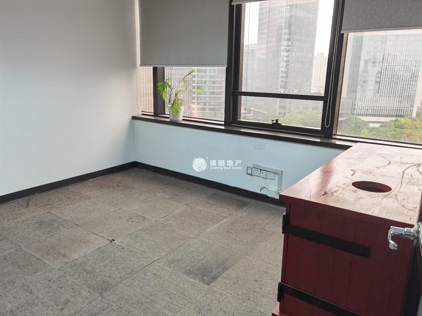 不夜城嘉里不夜城113平米写字楼出租