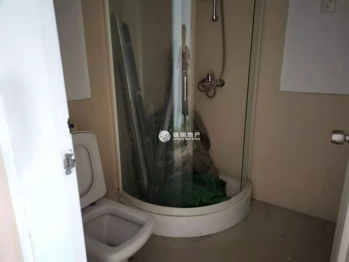淮海中路淮海中华大厦58平米写字楼出租