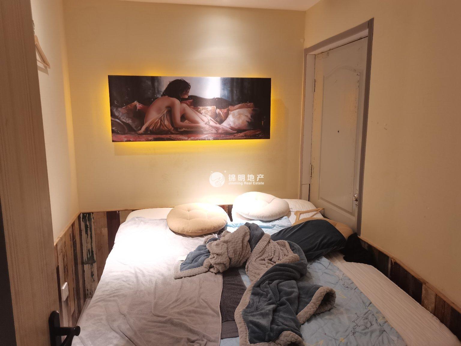 静安寺环球世界大厦167平米写字楼出租