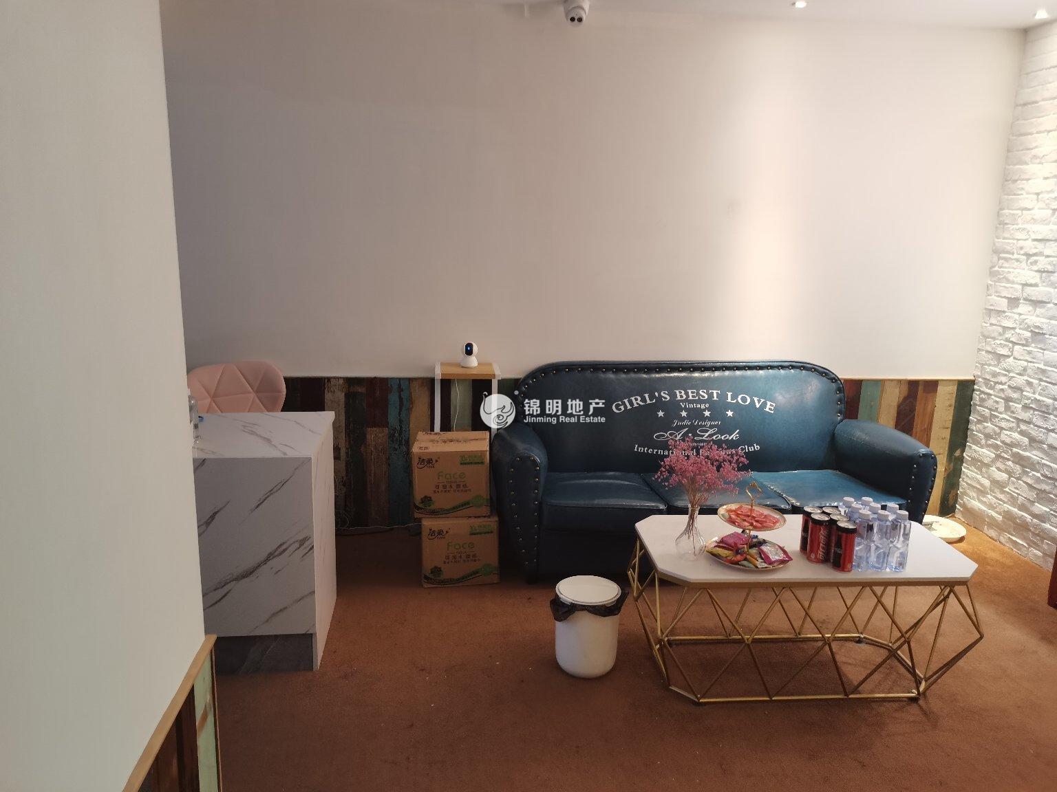 静安寺环球世界大厦167平米写字楼出租