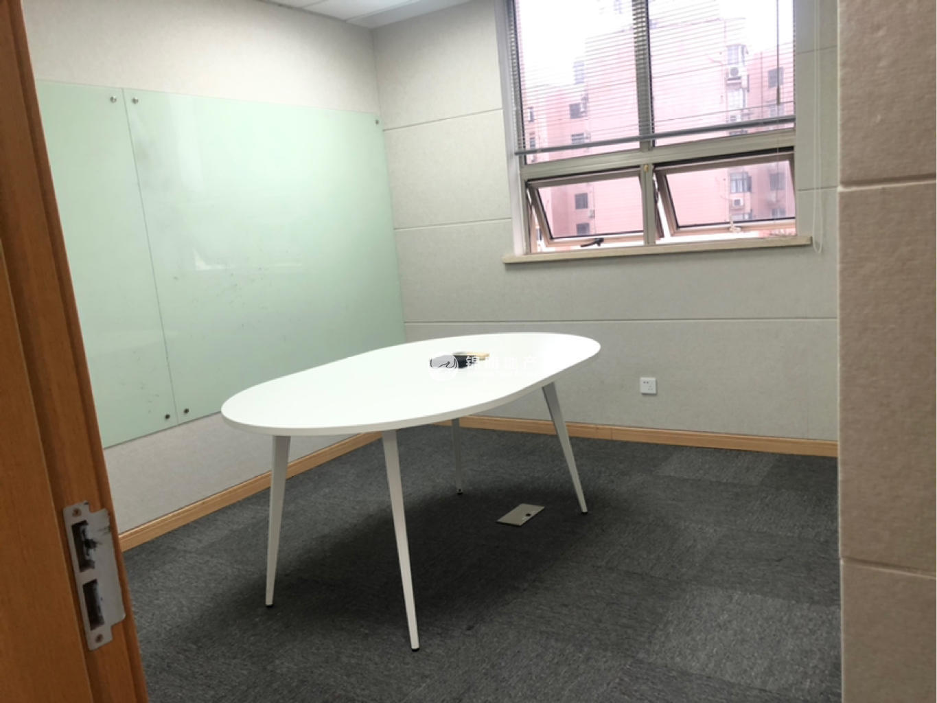 打浦桥致远大厦144平米写字楼出租