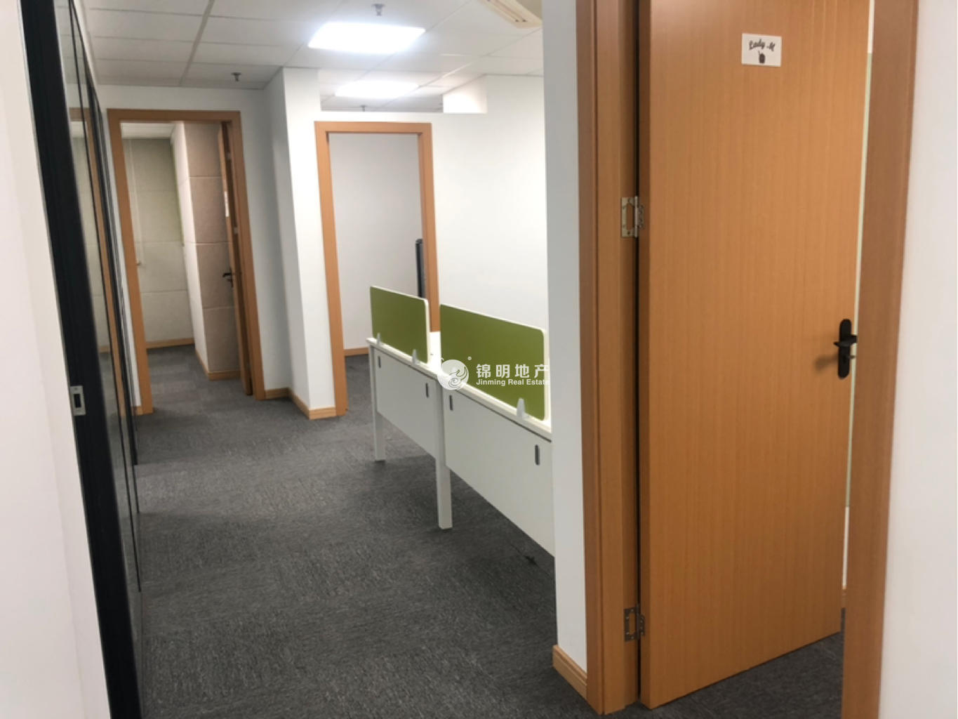 打浦桥致远大厦144平米写字楼出租