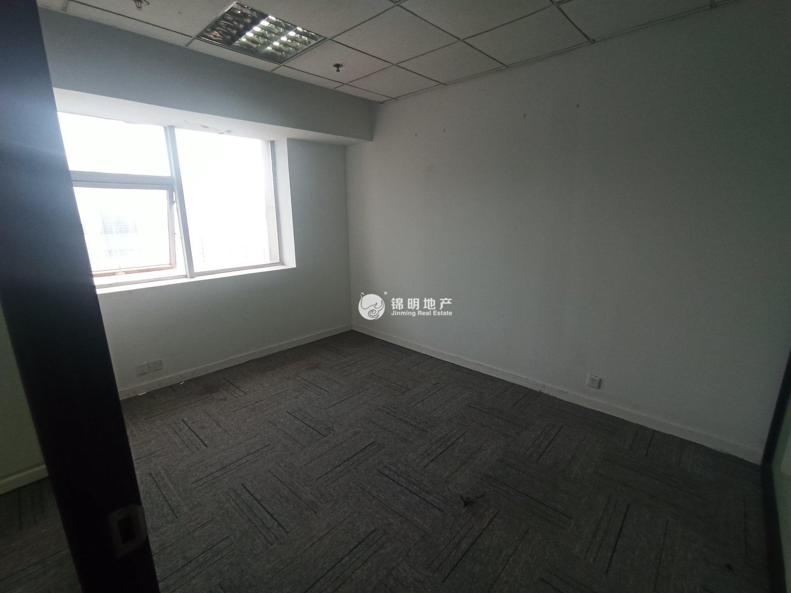 陆家嘴华融大厦133平米写字楼出租