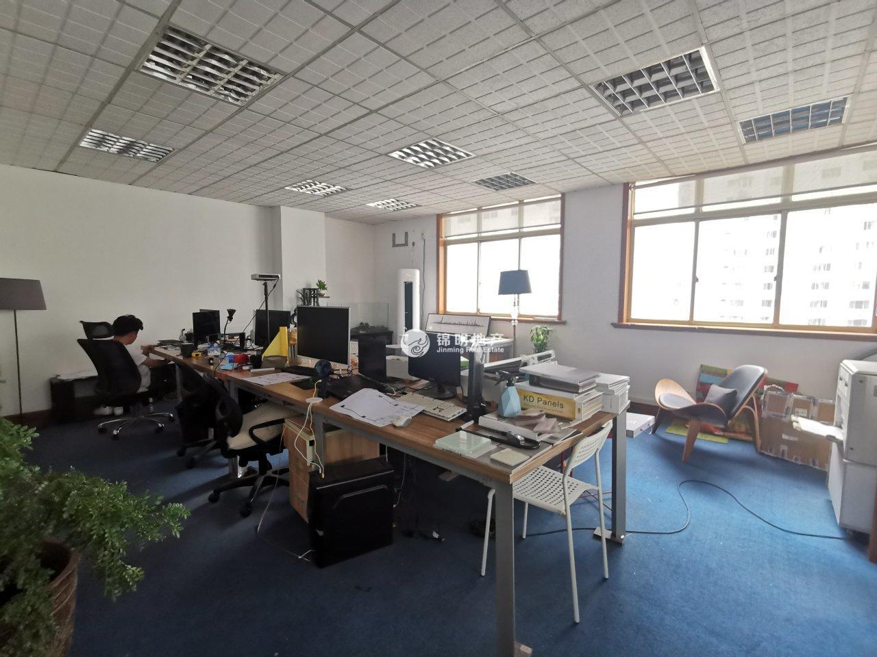 徐家汇博大商务楼66平米写字楼出租