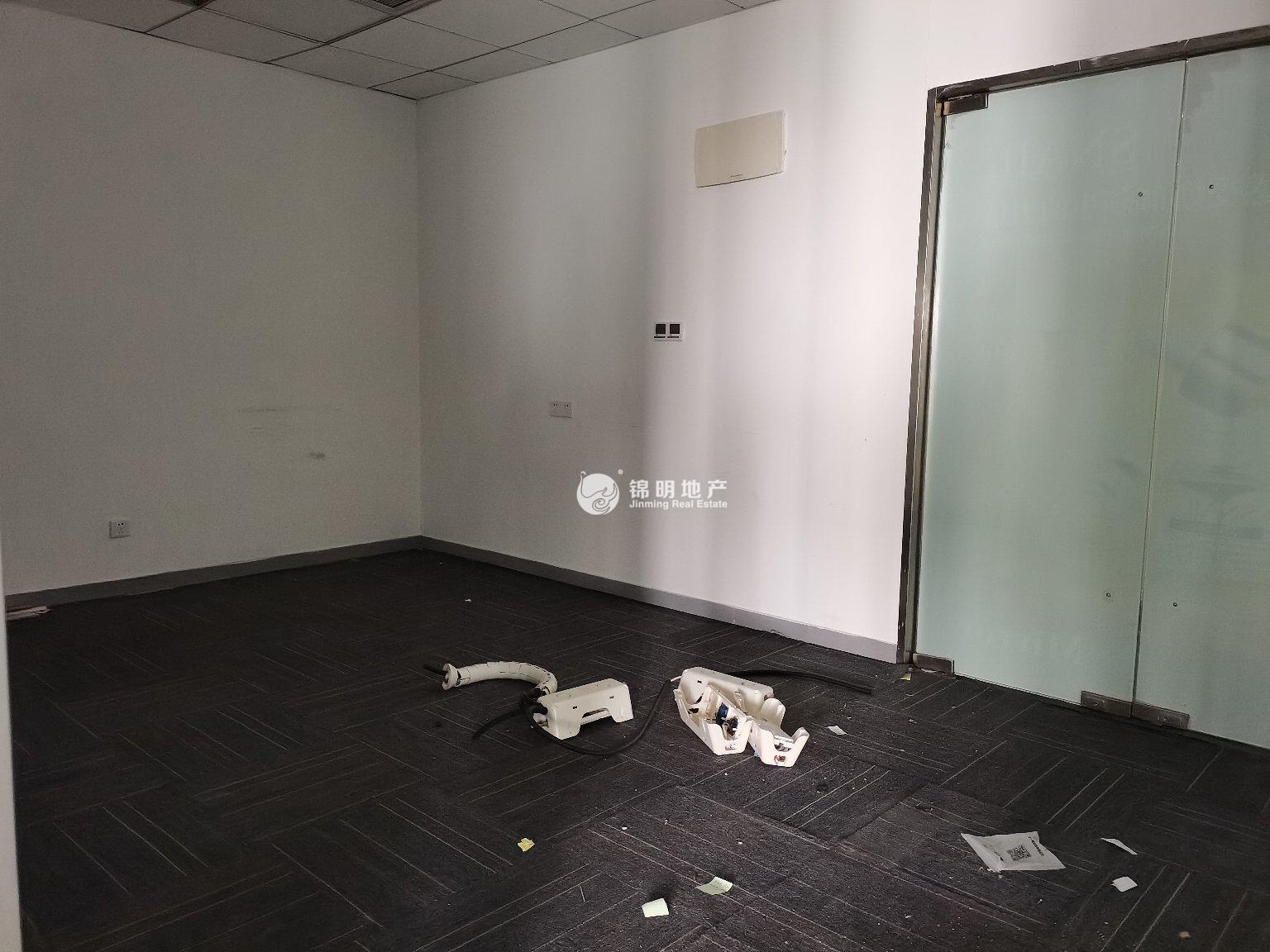 曹杨绿地和创大厦201平米写字楼出租