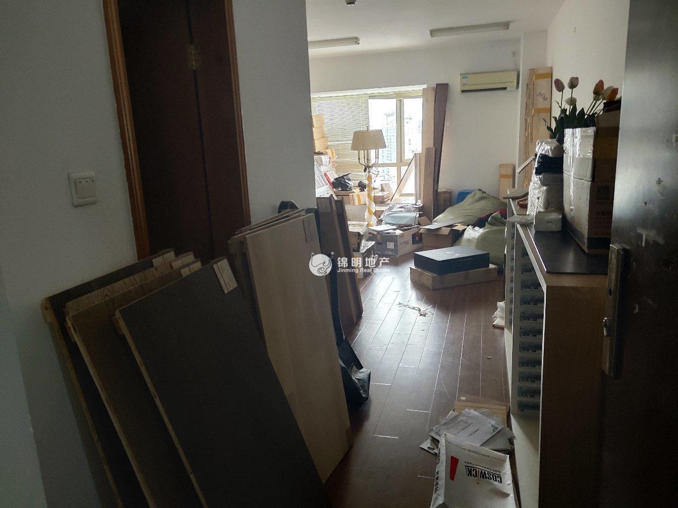 万体馆徐汇商务大厦46平米写字楼出租