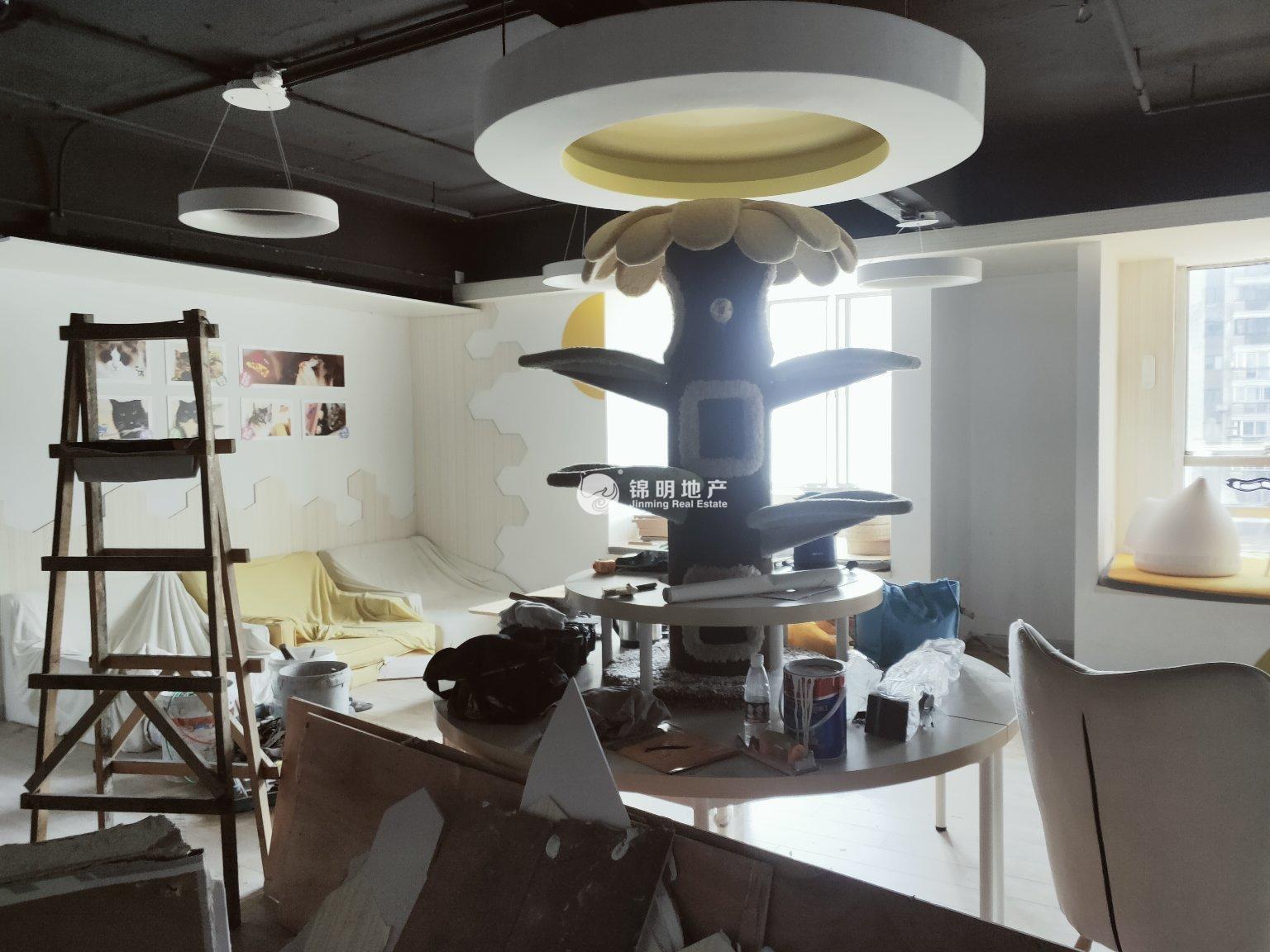 徐家汇汇嘉大厦217平米写字楼出租