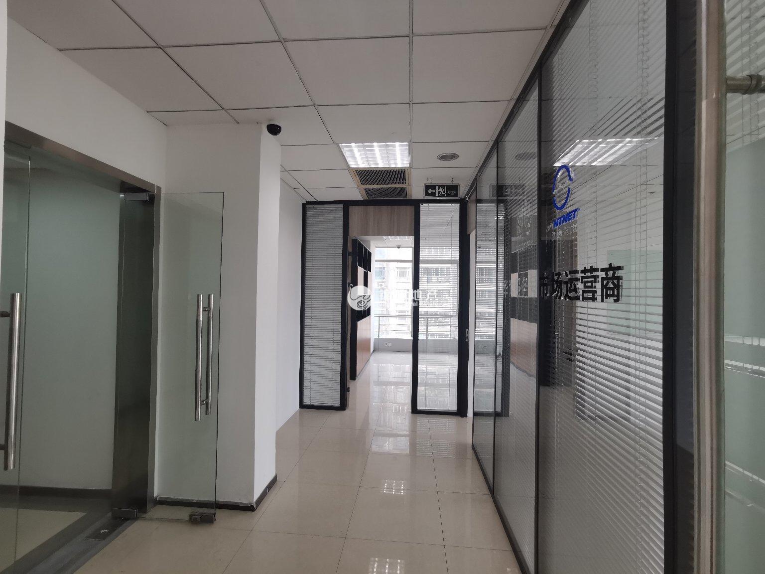 虹桥盛高国际大厦210平米写字楼出租