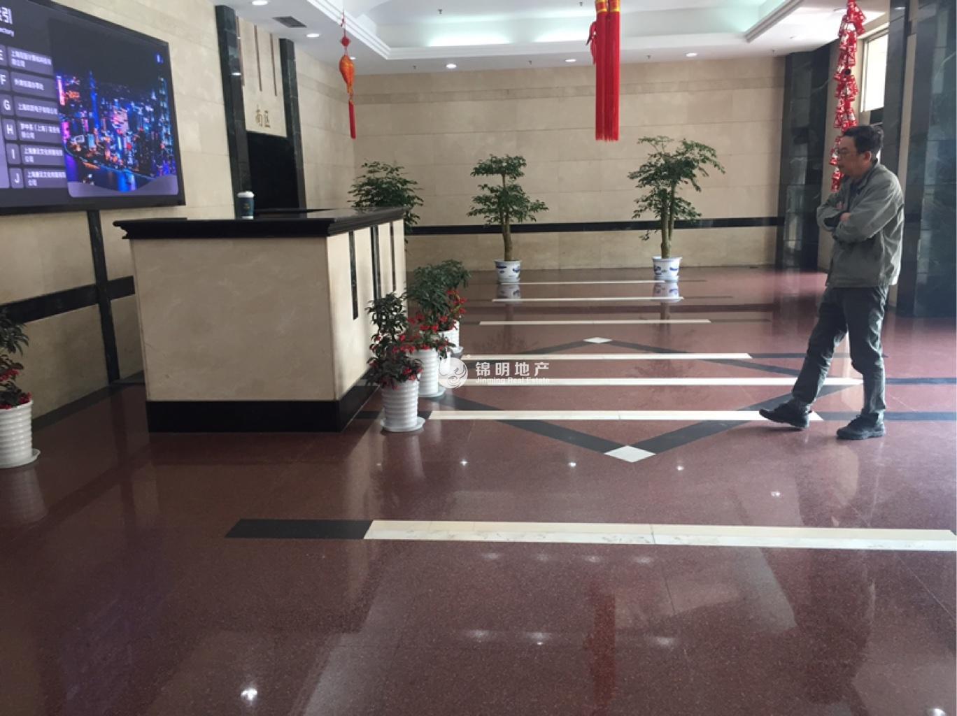 豫园新上海城市广场98平米写字楼出租