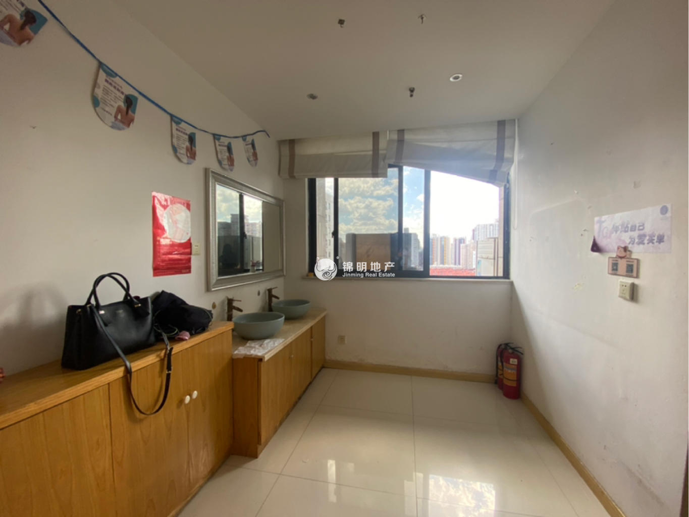 四川北路凯润金城225平米写字楼出租