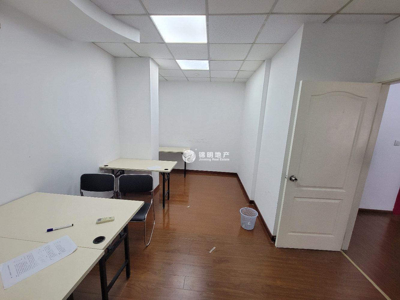 曹杨绿洲广场60平米写字楼出租