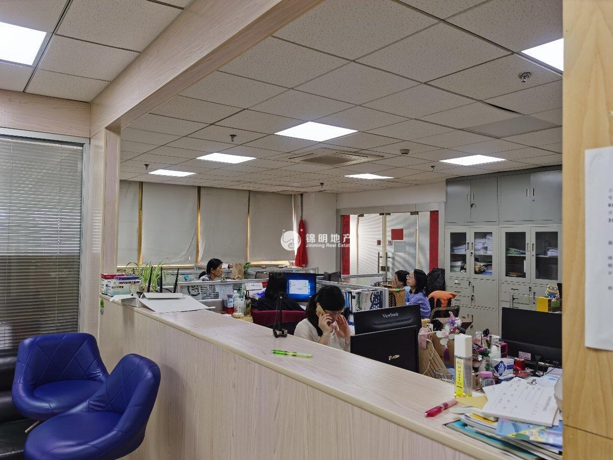 不夜城云华科技大厦85平米写字楼出租