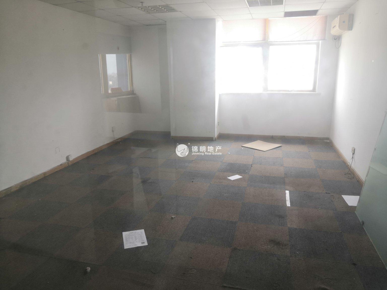 不夜城云华科技大厦48平米写字楼出租