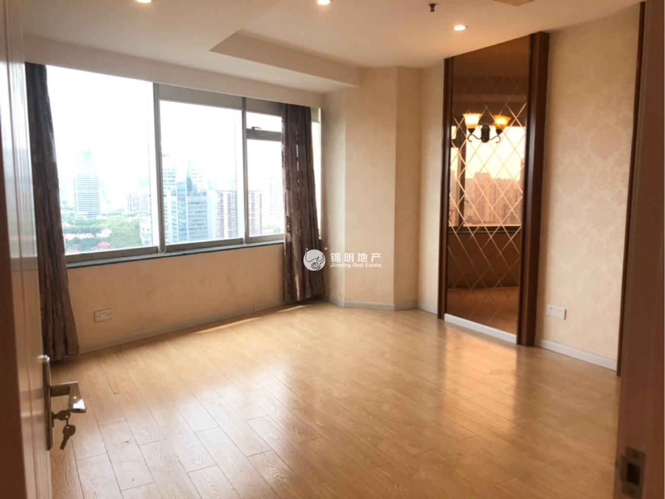 打浦桥海兴广场174平米写字楼出租