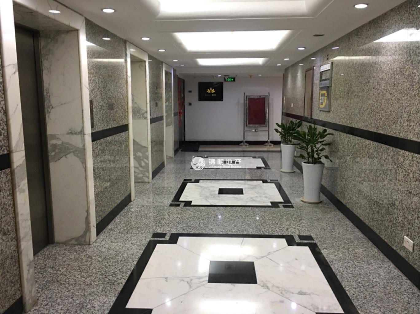 打浦桥海兴广场174平米写字楼出租