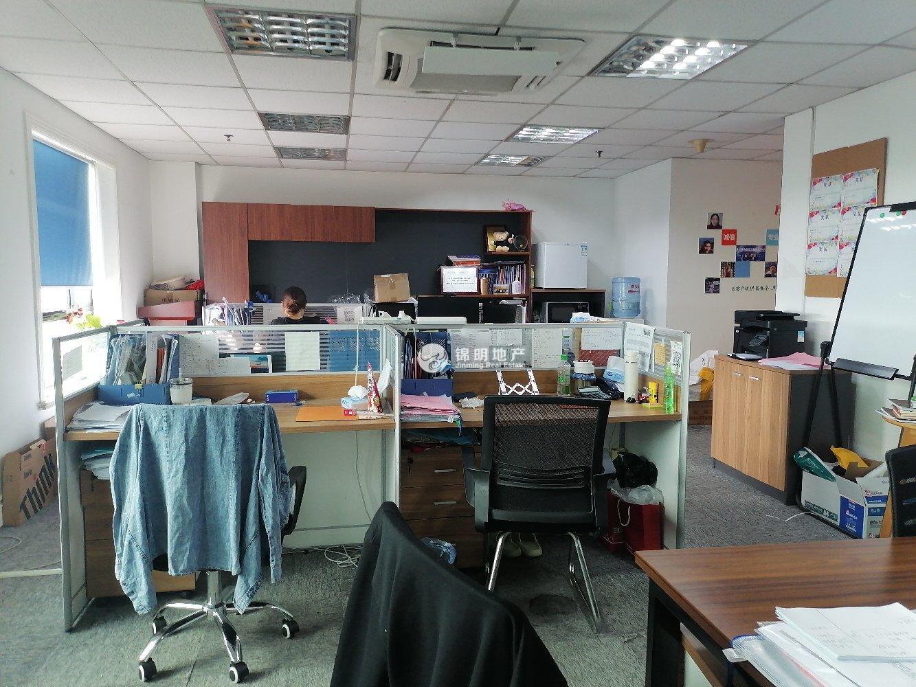 漕河泾光大会展中心90平米写字楼出租