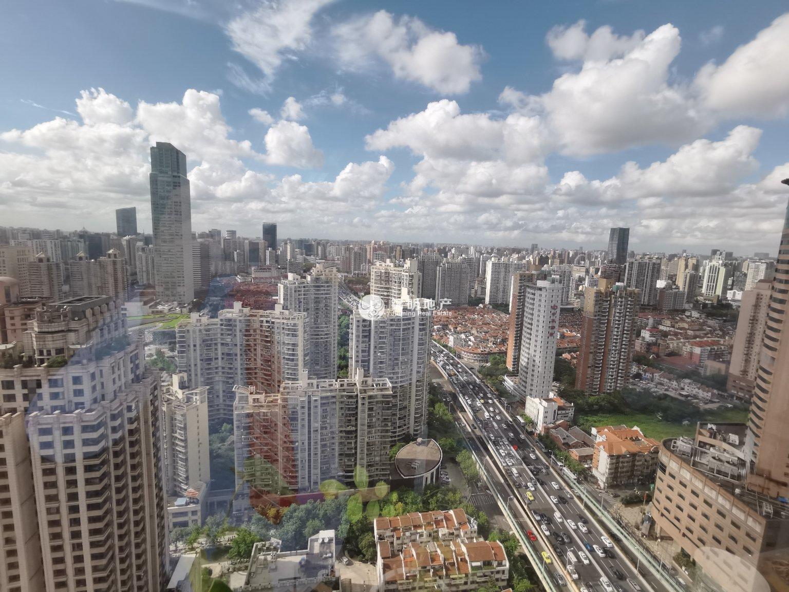 南京西路仲益大厦75平米写字楼出租