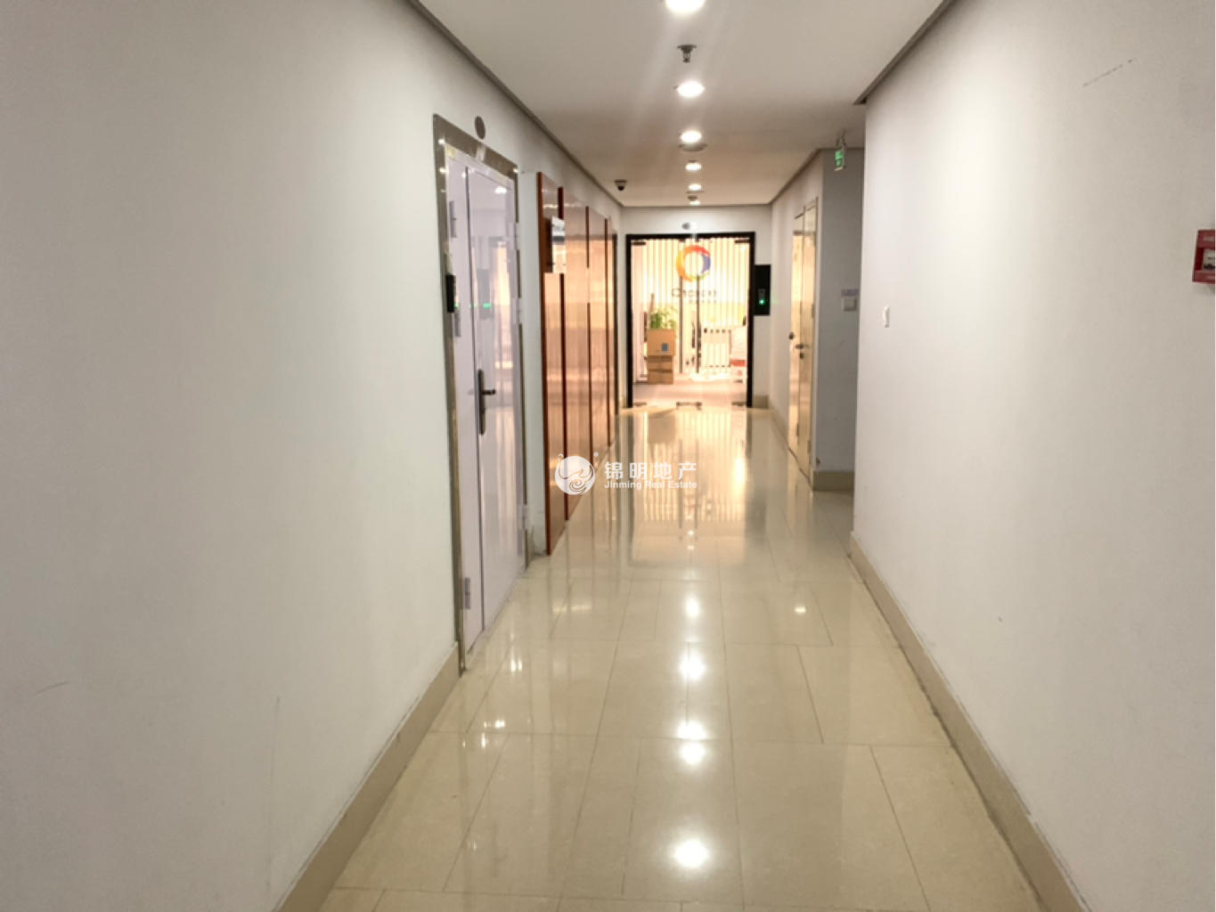 长风国盛中心213平米写字楼出租