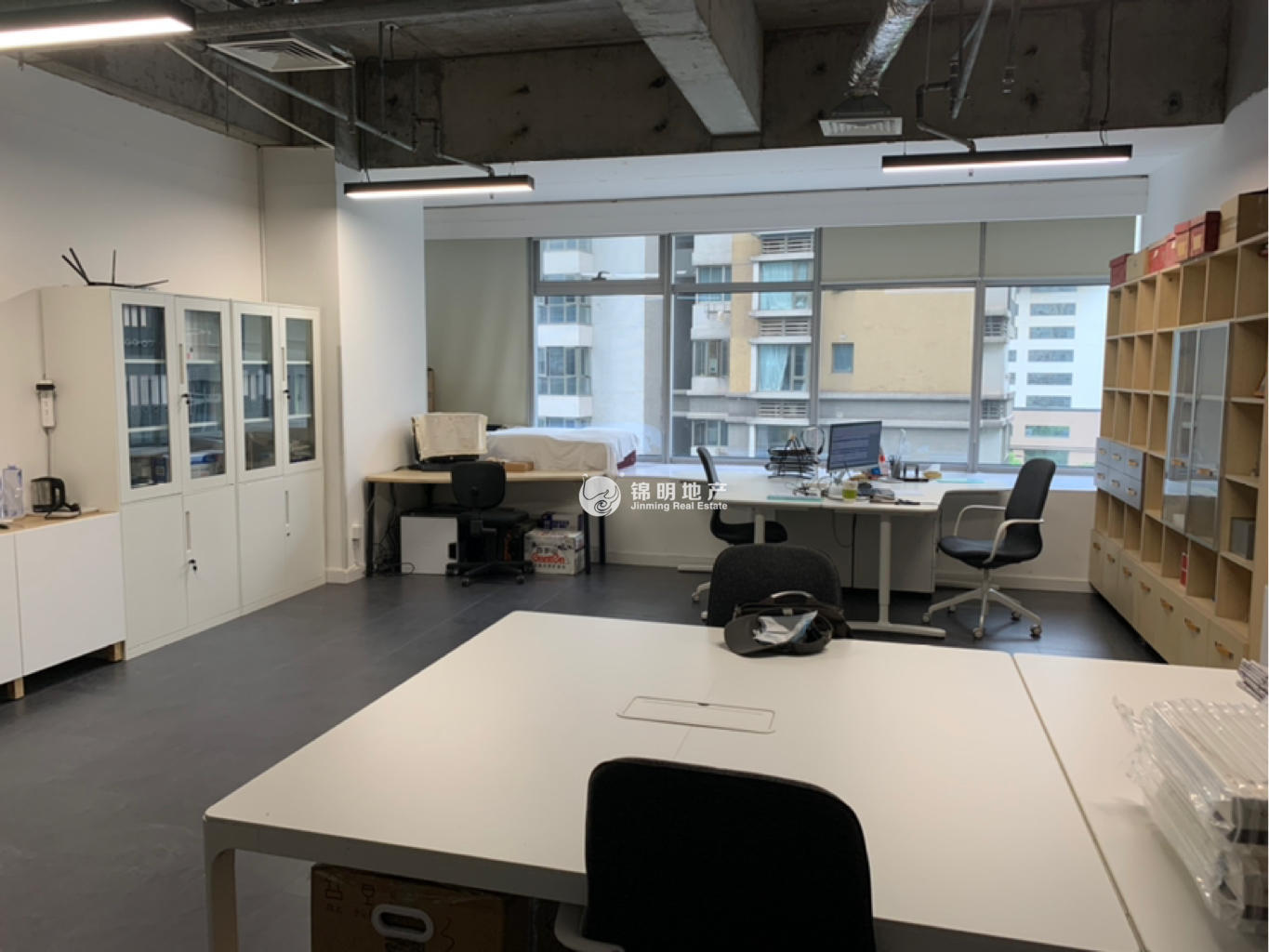 不夜城企业广场72平米写字楼出租