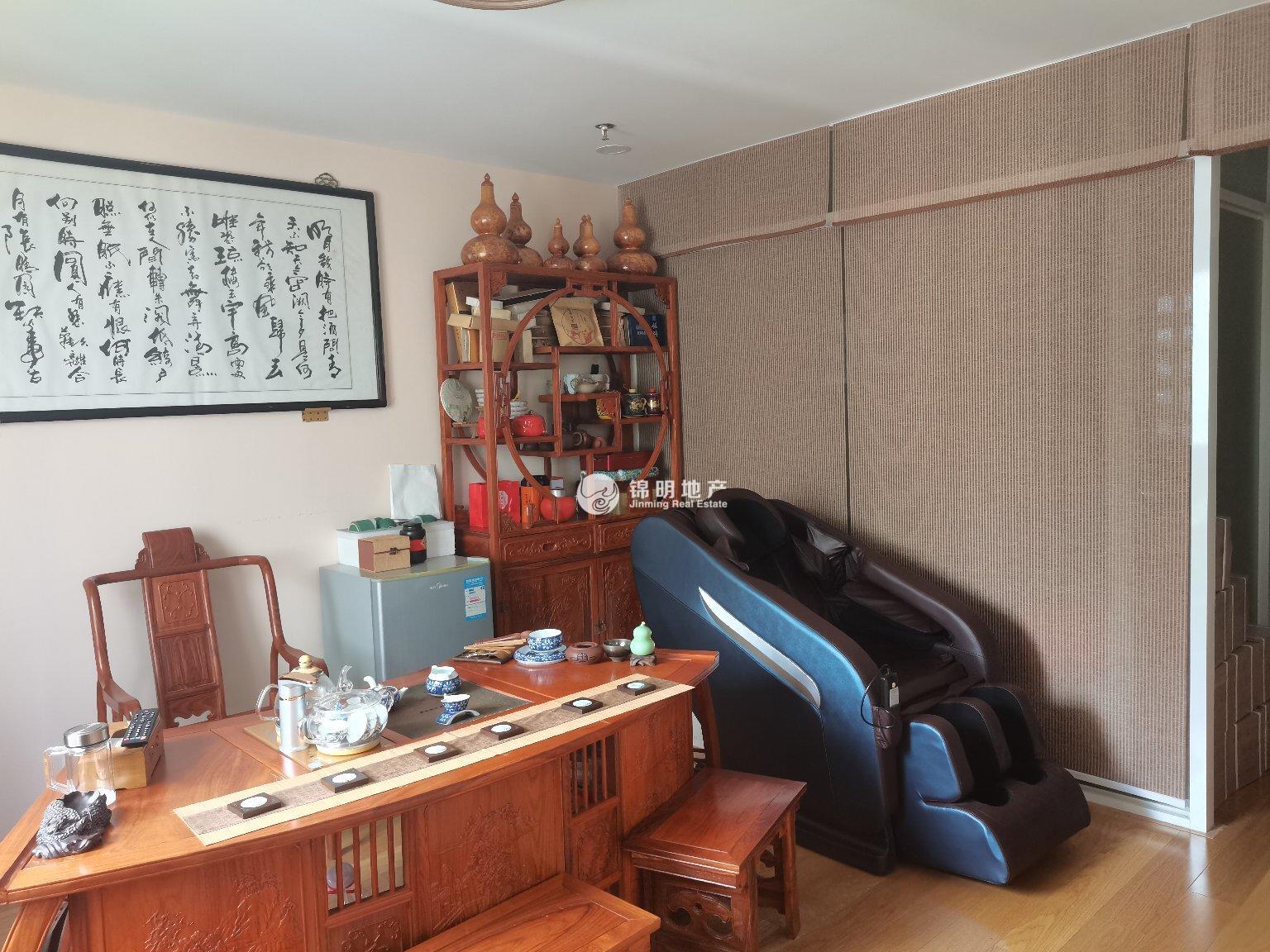 徐家匯金環(huán)大廈190平米寫字樓出租