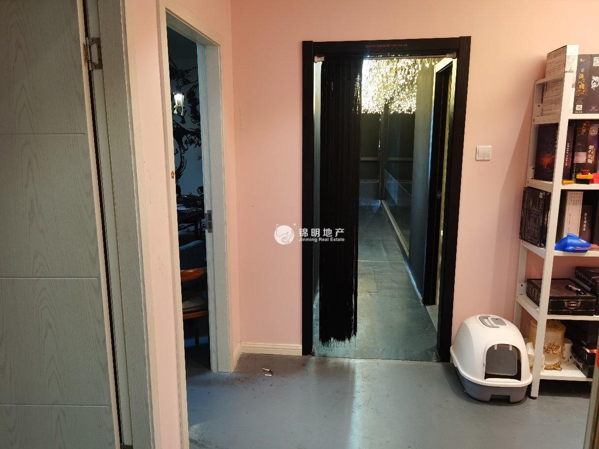 不夜城苏河1号125平米写字楼出租