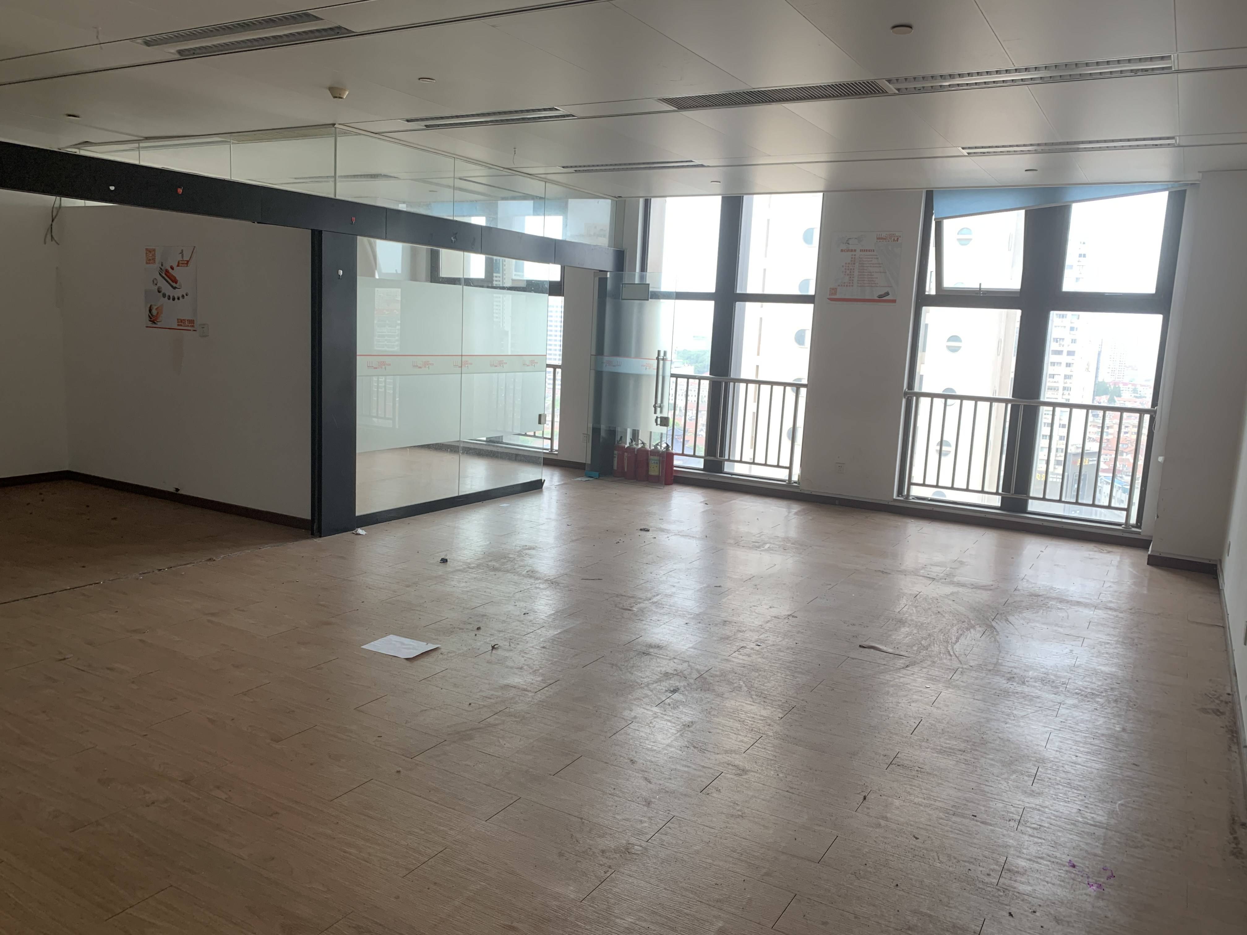 四川北路嘉杰国际广场87平米写字楼出租