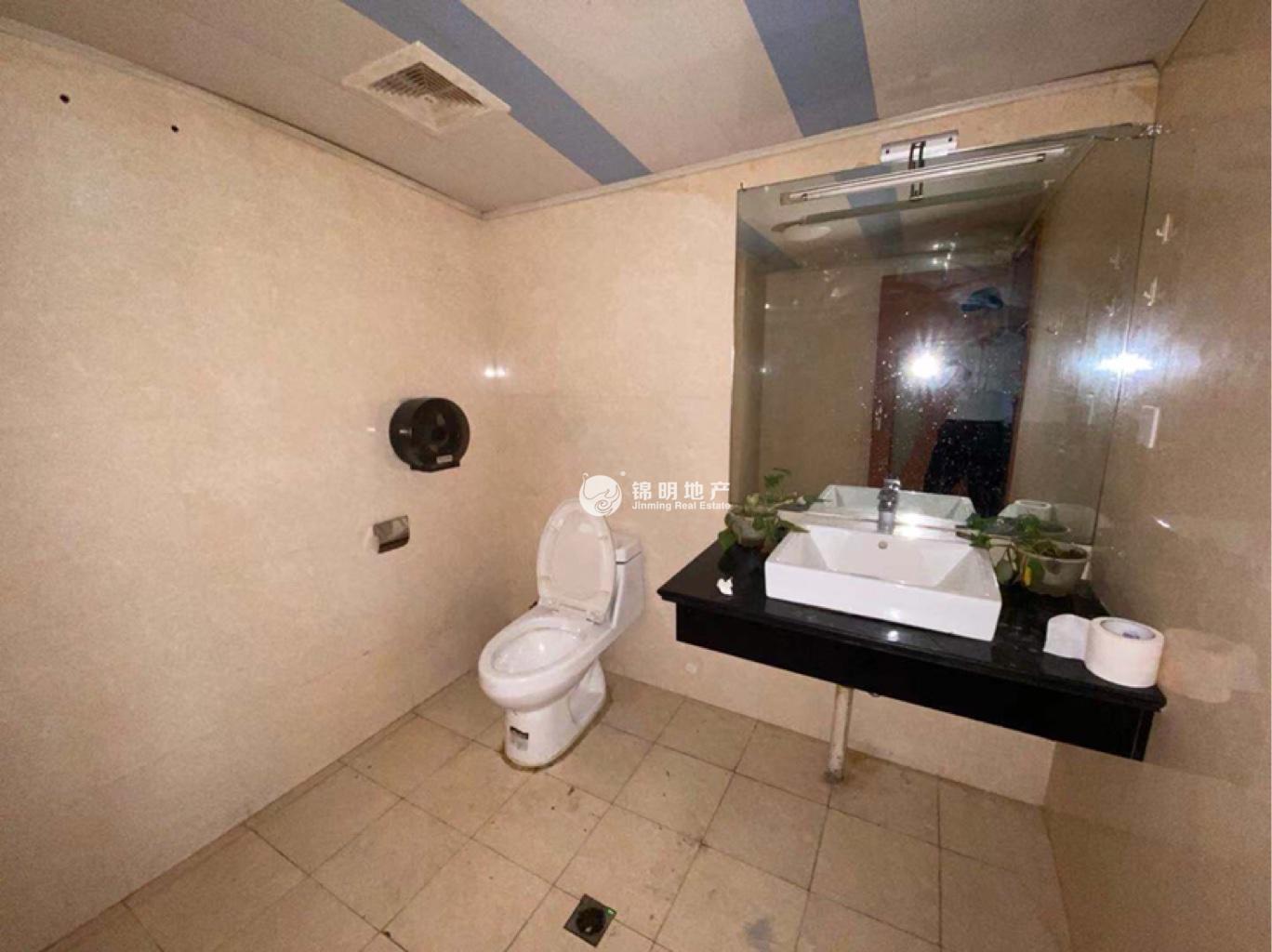 曹杨尚诚国际104平米写字楼出租