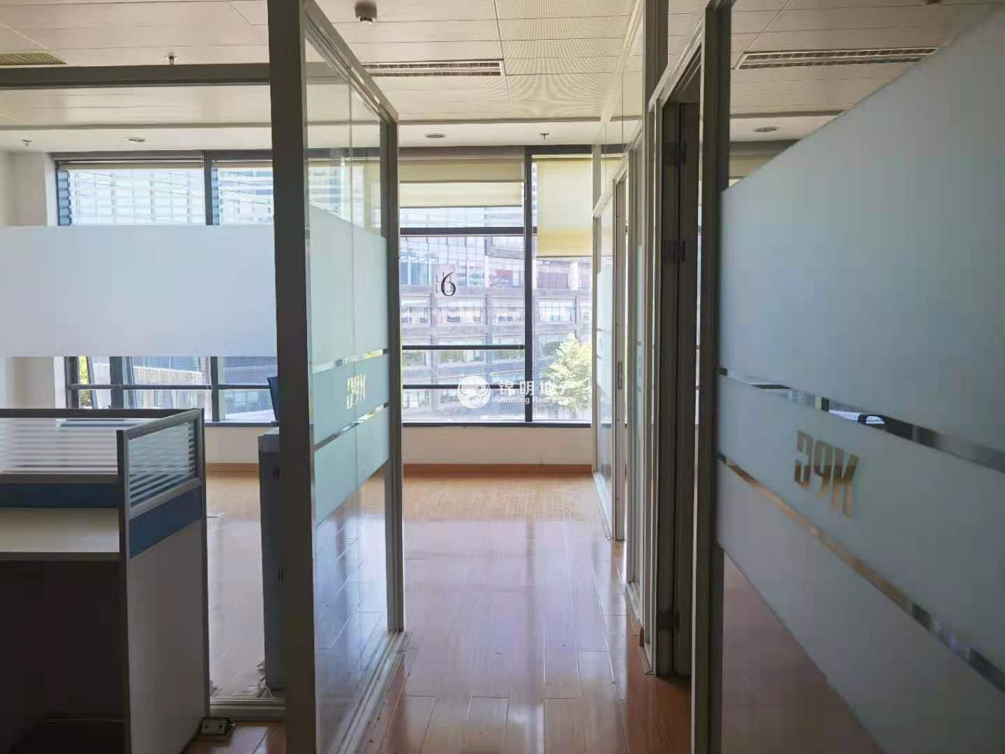 长风赢华国际广场130平米写字楼出租