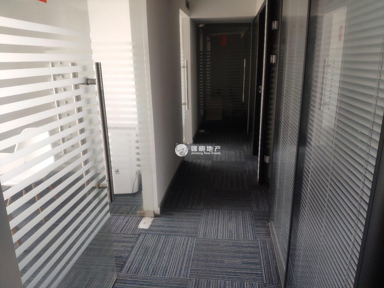 中山公园华宁国际广场208平米写字楼出租