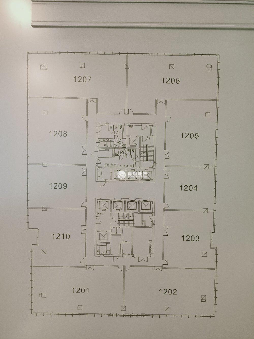 龙华上海绿地中心一期271平米写字楼出租