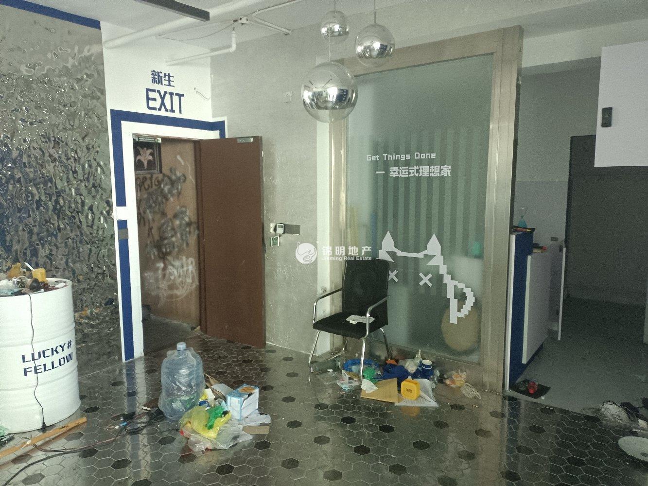 长寿路长久商务中心243平米写字楼出租