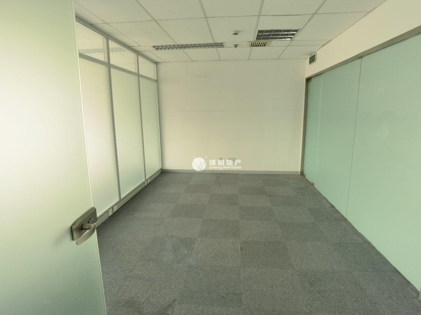 南京西路仲益大厦214平米写字楼出租