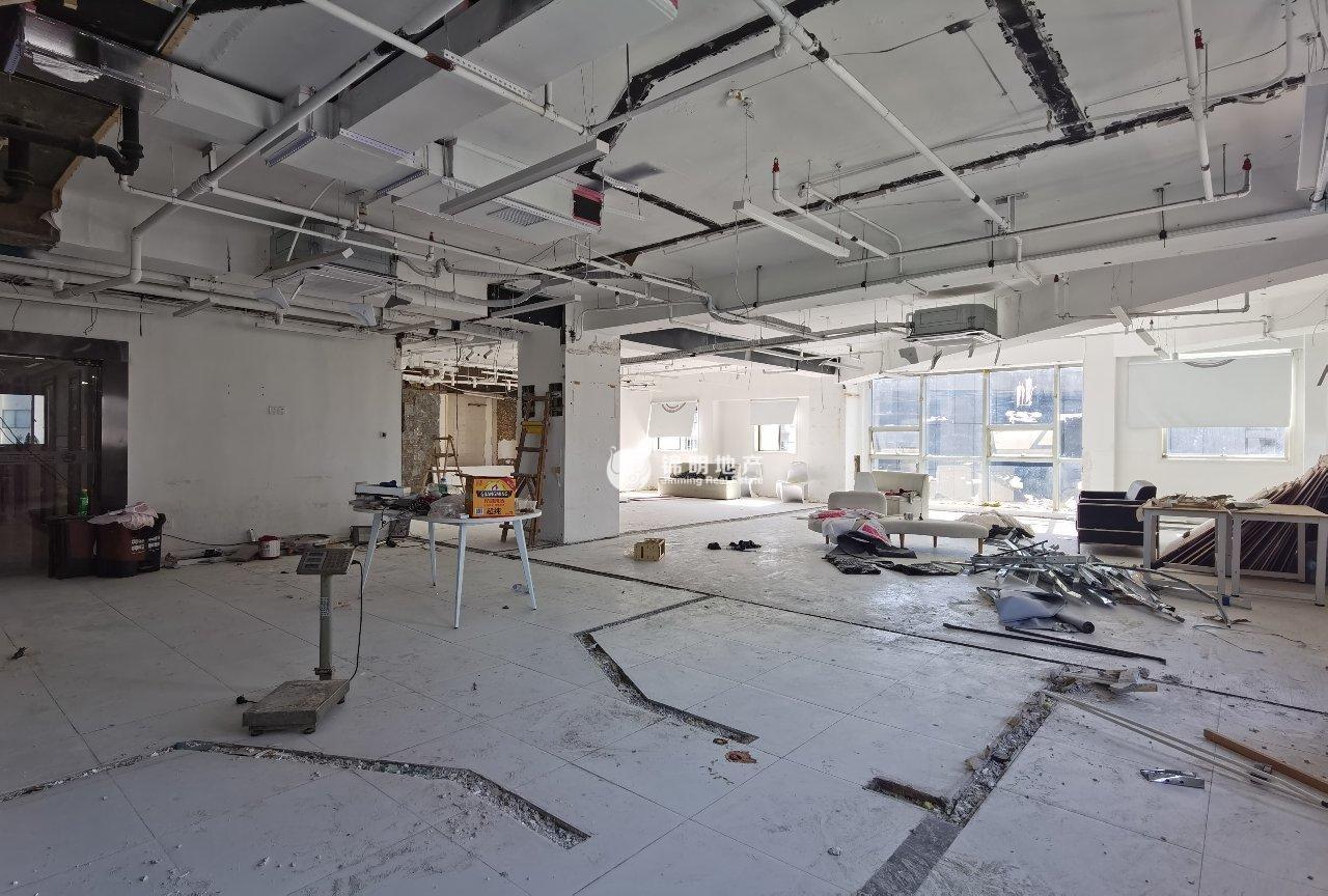 徐家汇汇银广场158平米写字楼出租