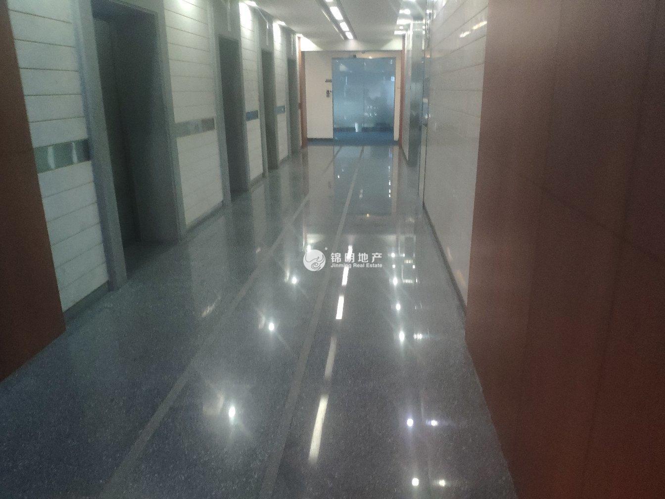 中山公园绿地商务大厦131平米写字楼出租