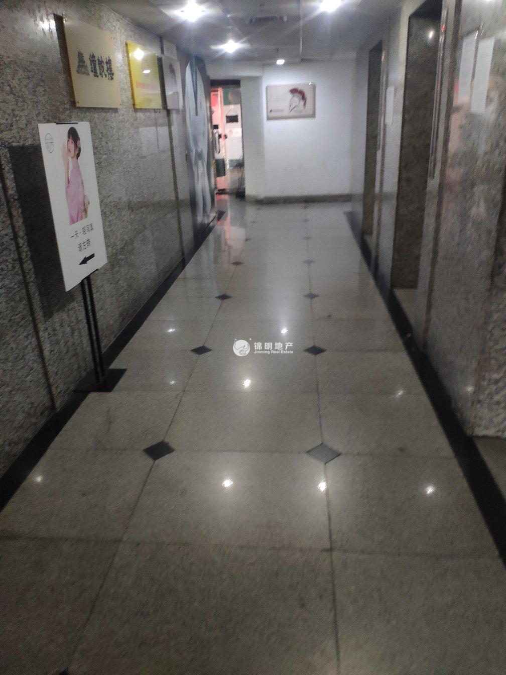 新华路时代大厦138平米写字楼出租