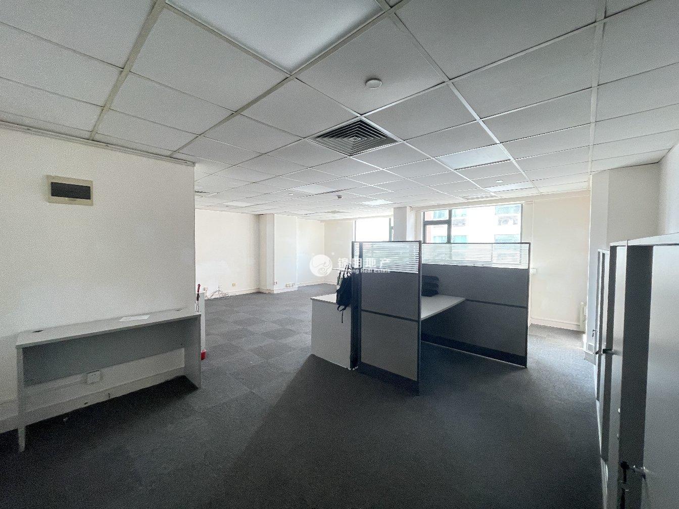 光新浦发广场85平米写字楼出租