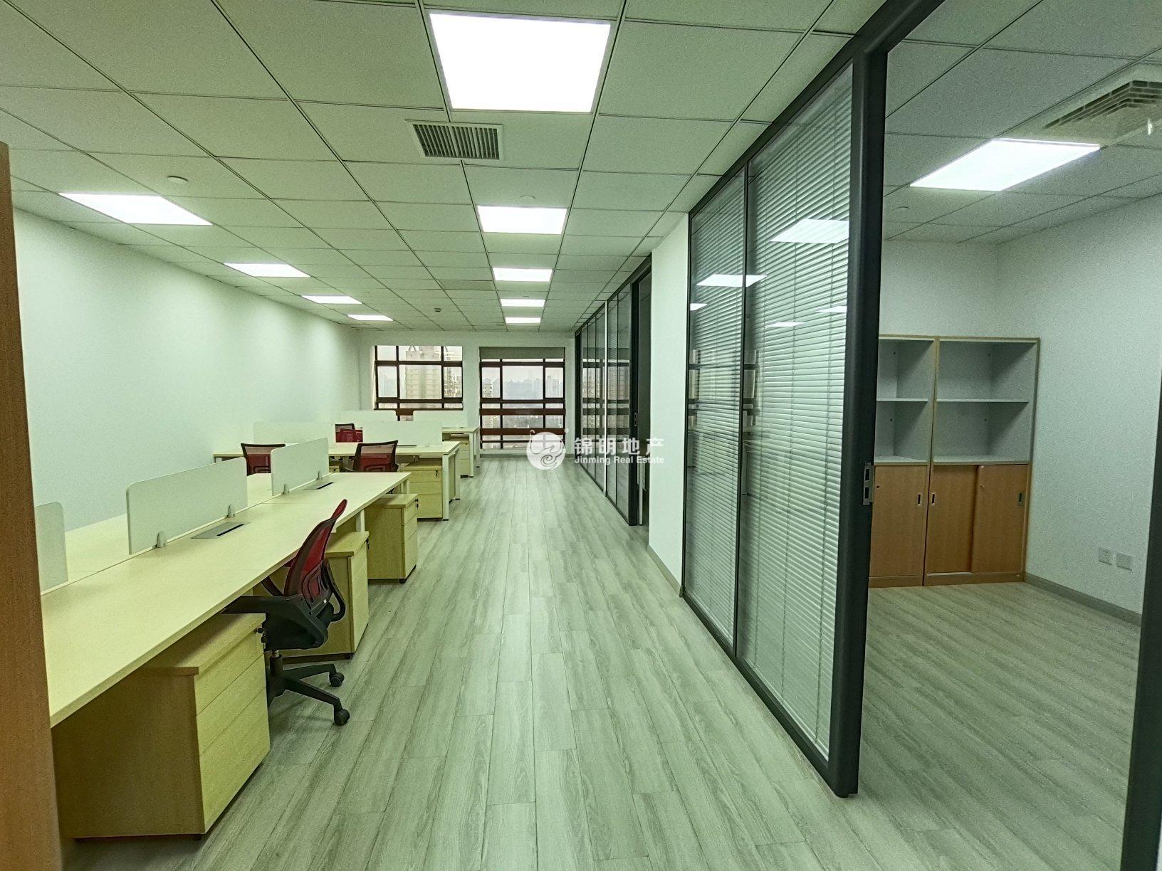 天山申亚金融广场200平米写字楼出租