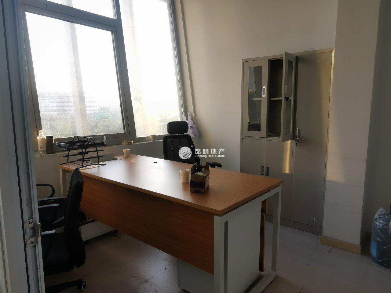 华漕万科时一区154平米写字楼出租