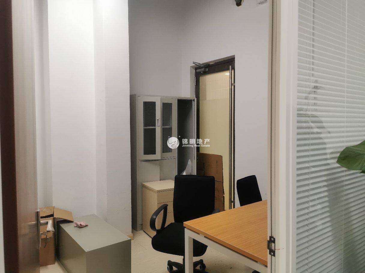 华漕万科时一区154平米写字楼出租