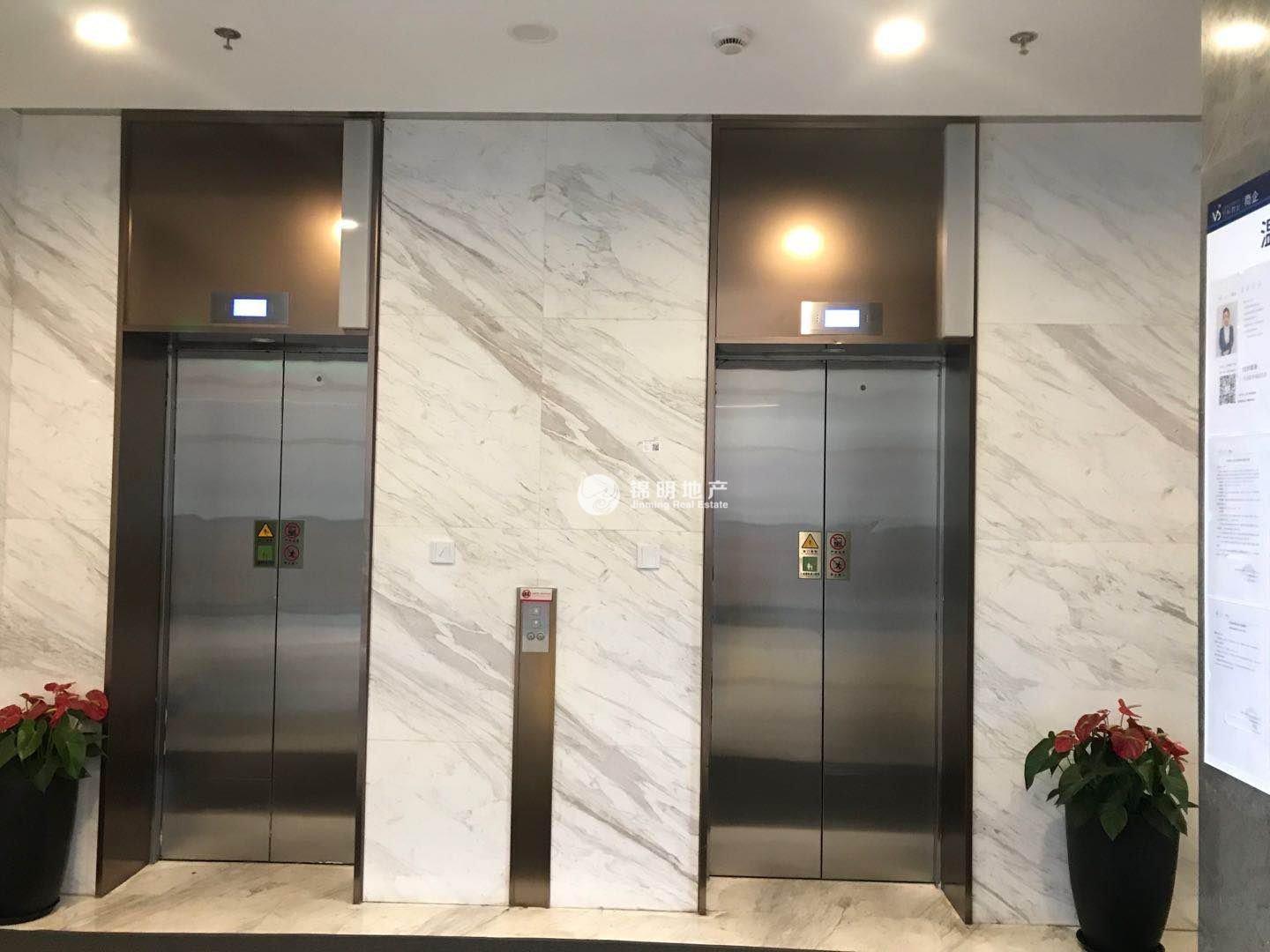 七宝万科七宝国际68平米写字楼出租