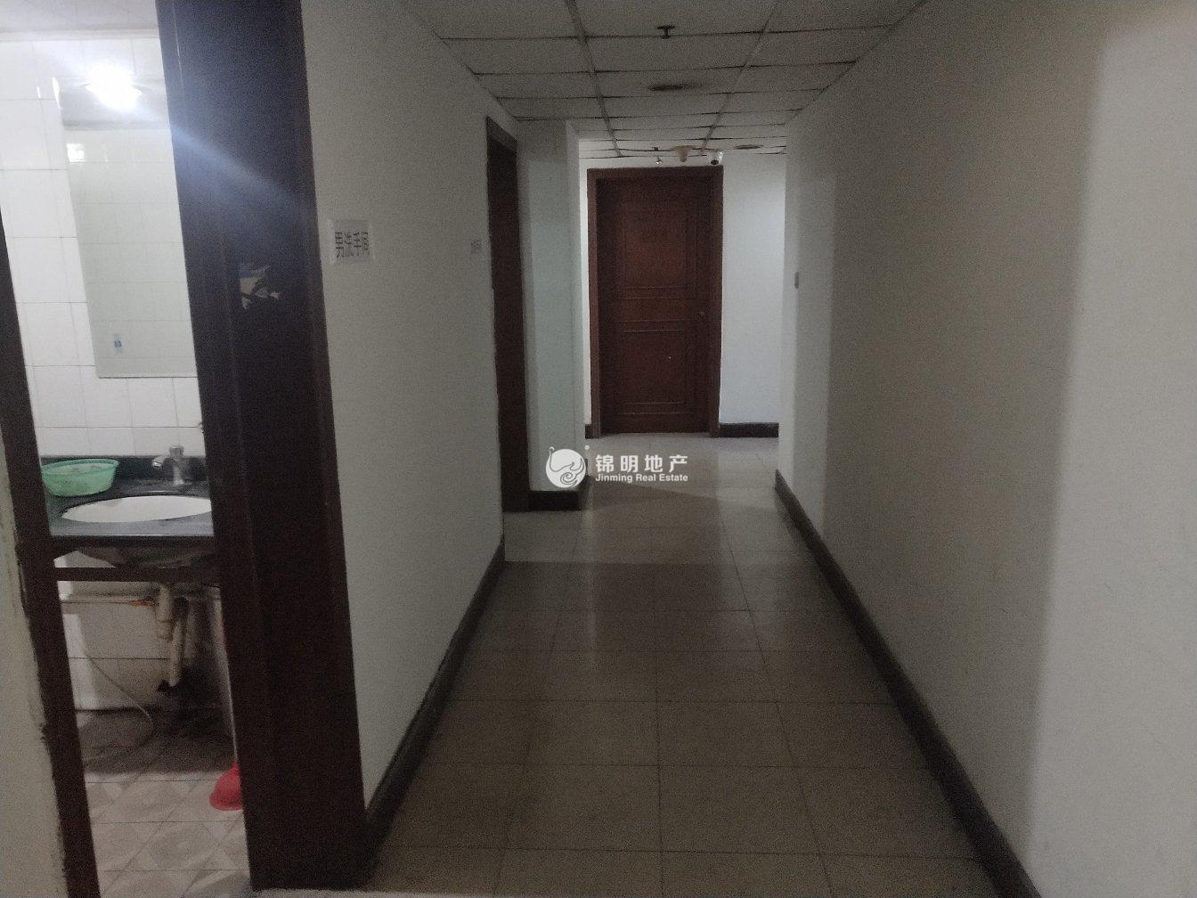 长寿路昆仑商务中心55平米写字楼出租