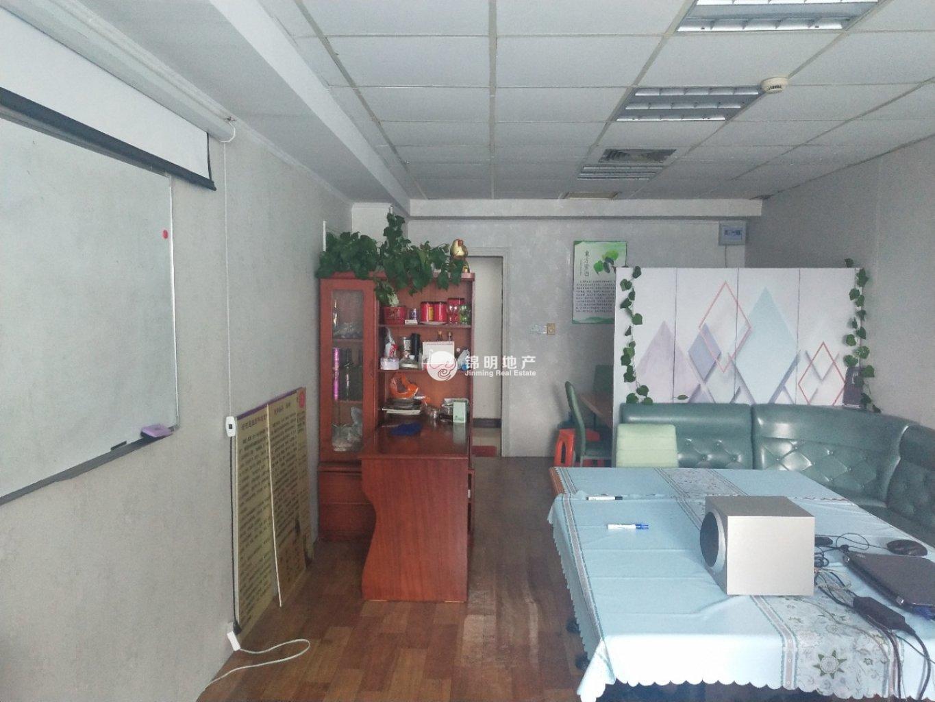 长寿路昆仑商务中心55平米写字楼出租