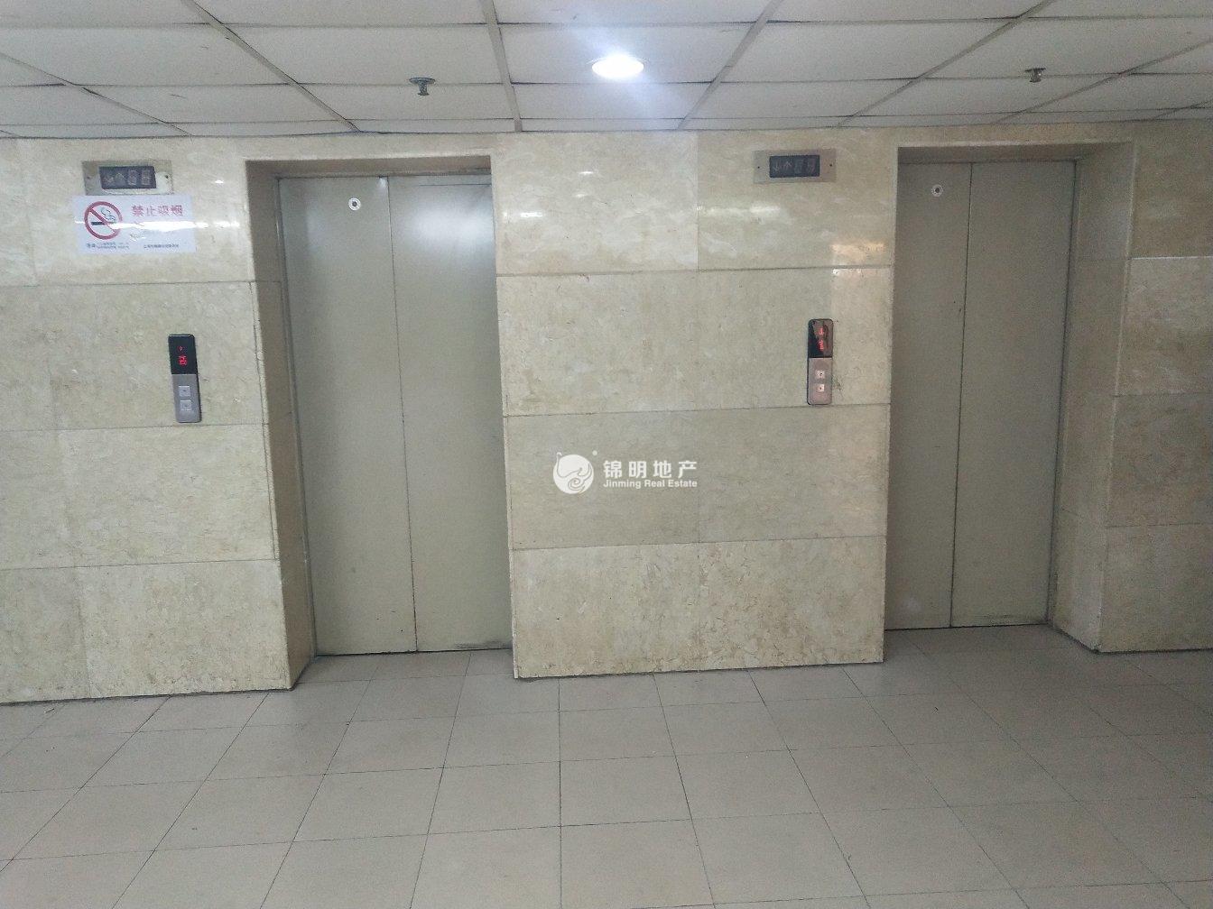 长寿路昆仑商务中心55平米写字楼出租