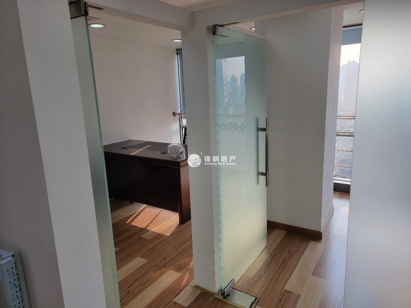 中山公园舜元企业发展大厦81平米写字楼出租