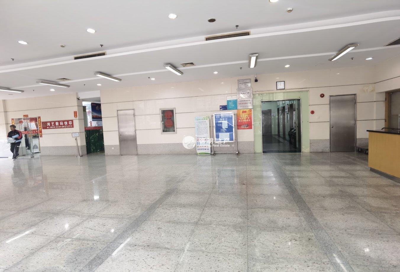 鞍山远洋广场198平米写字楼出租