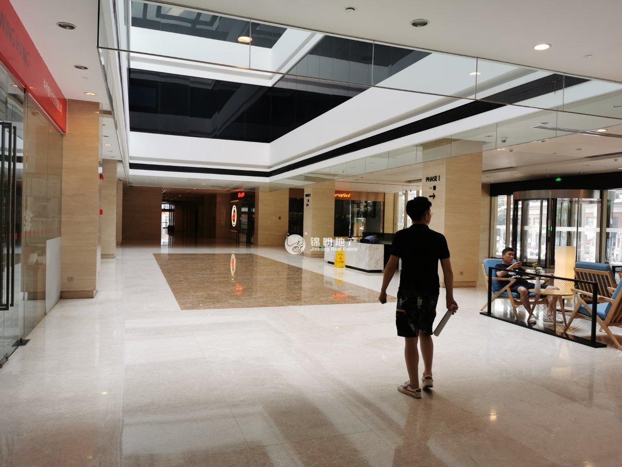 人民广场远洋商业大厦132平米写字楼出租