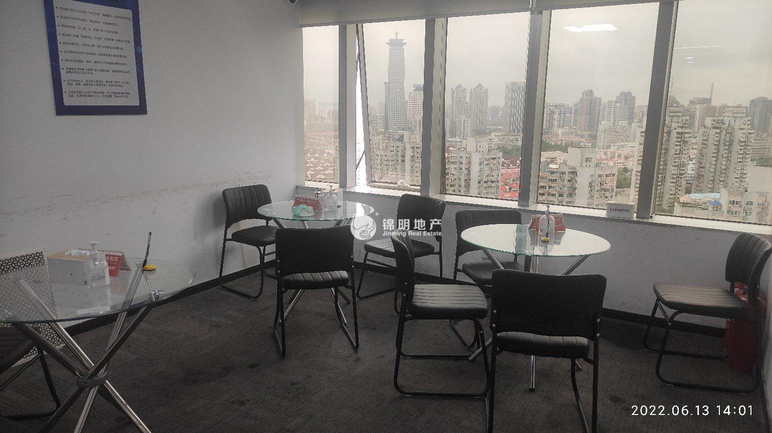 潍坊汤臣金融大厦128平米写字楼出租