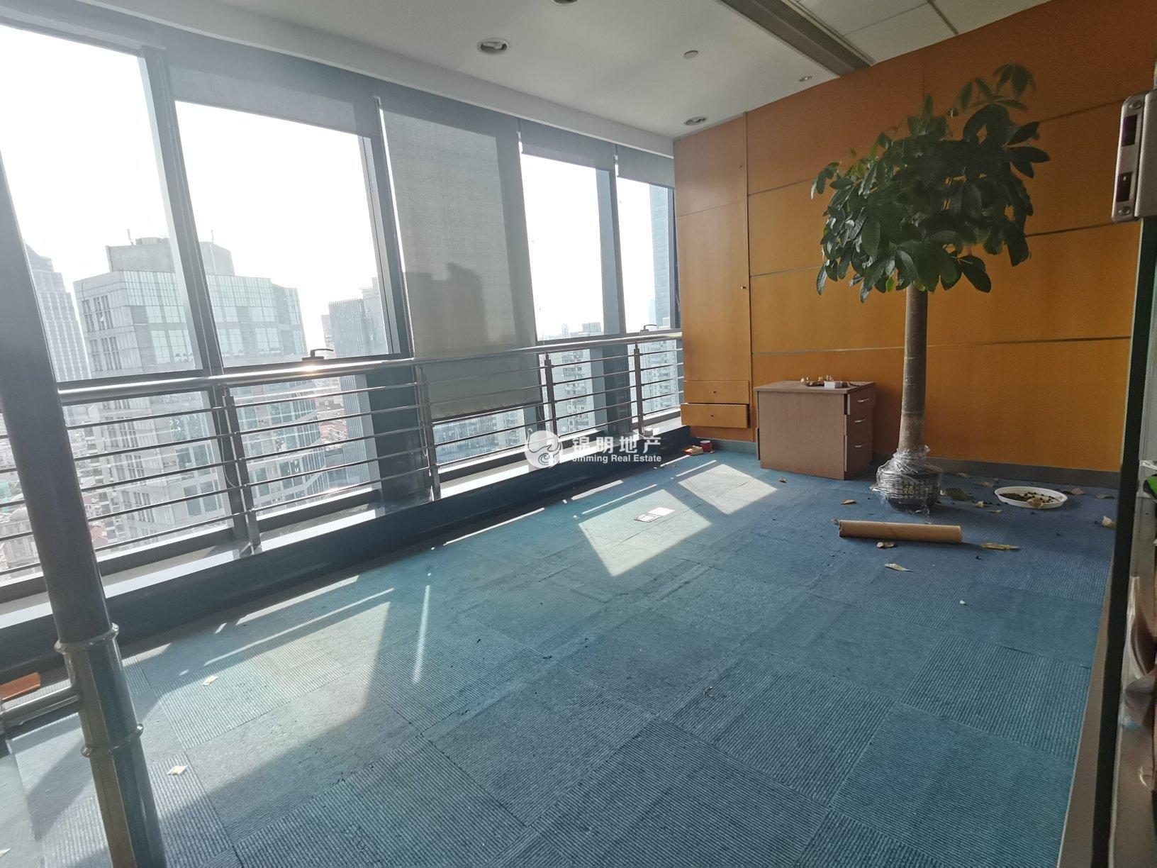 曹杨绿地和创大厦124平米写字楼出租