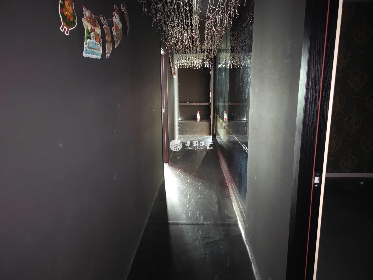 不夜城苏河1号125平米写字楼出租