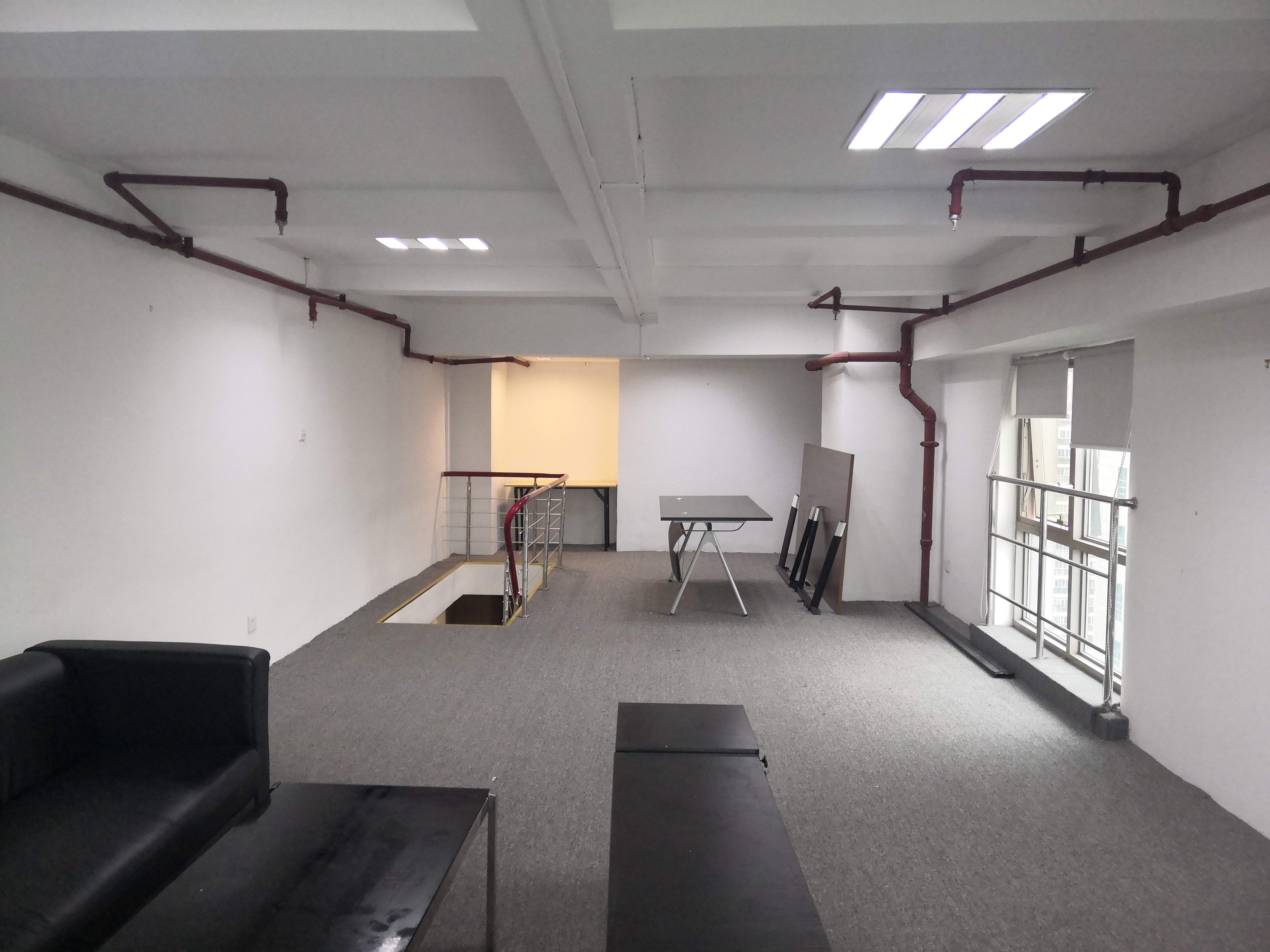 西藏北路金赢108创意广场71平米写字楼出租